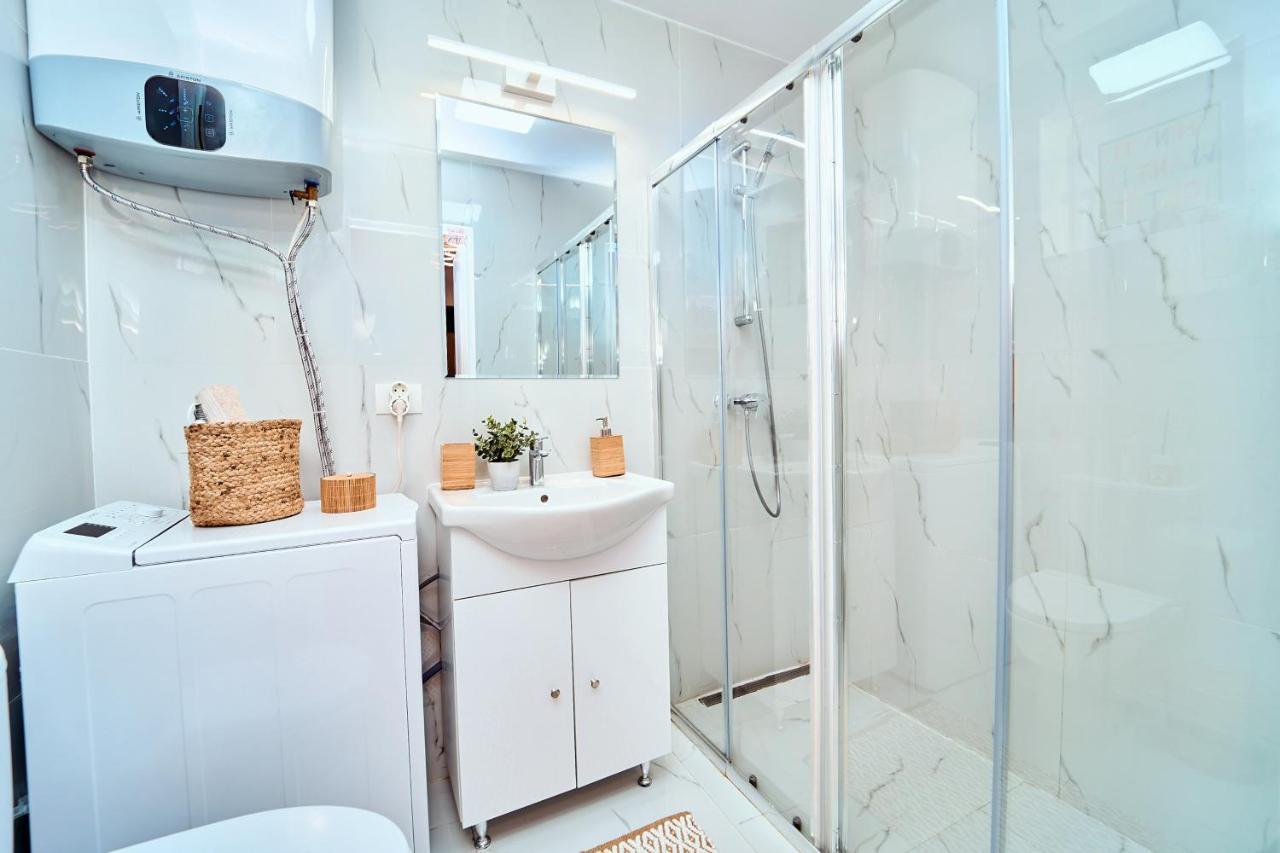 Exotic Jungle-inspired Oasis