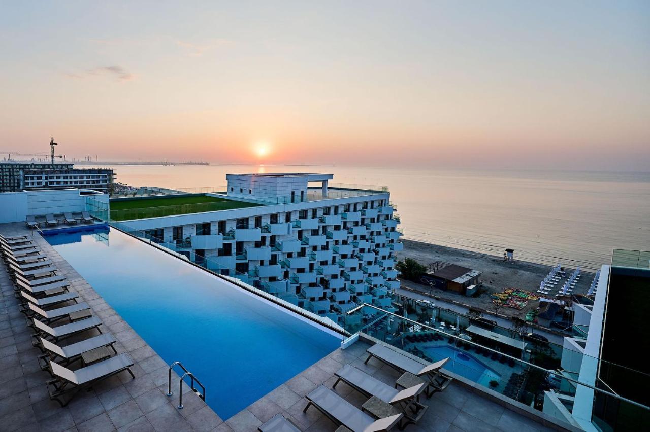 Vdr Vacation Apartment 12 In Infinity Beach Resort Parking