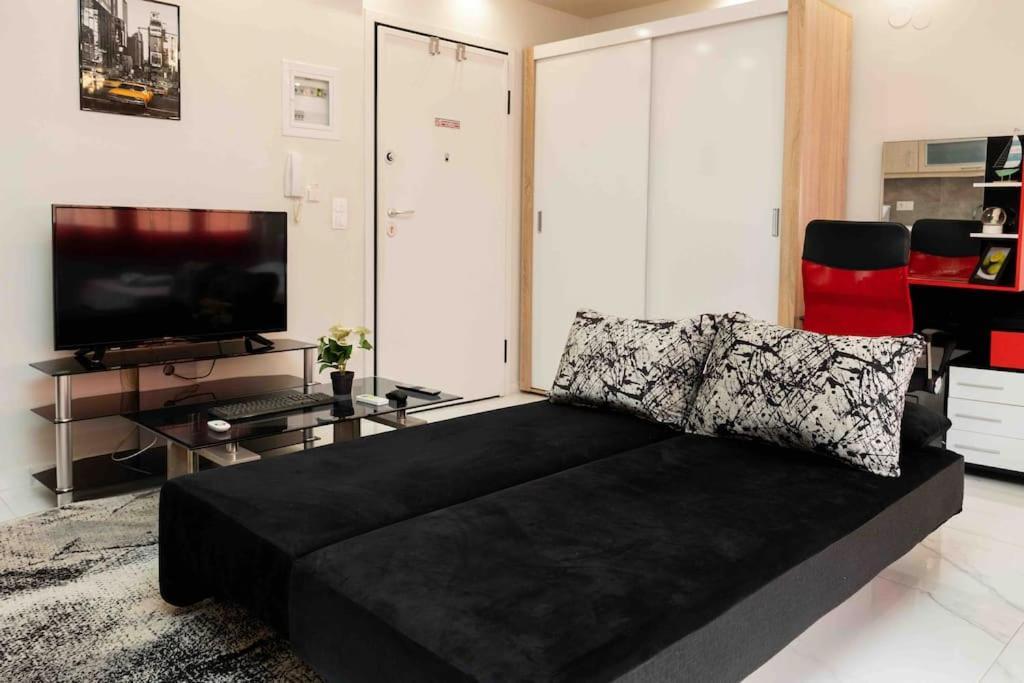 Luxury Studio In Downtown