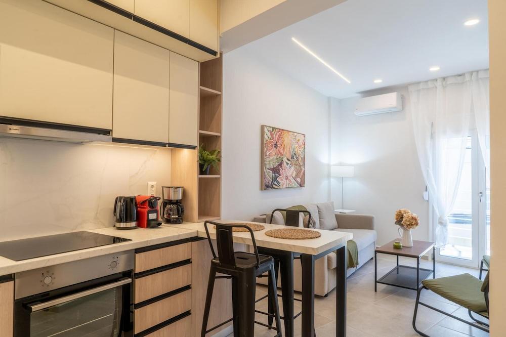 Pananos Sq House I