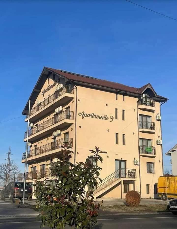 Pensiunea Apartamente 9-resedinta Felix