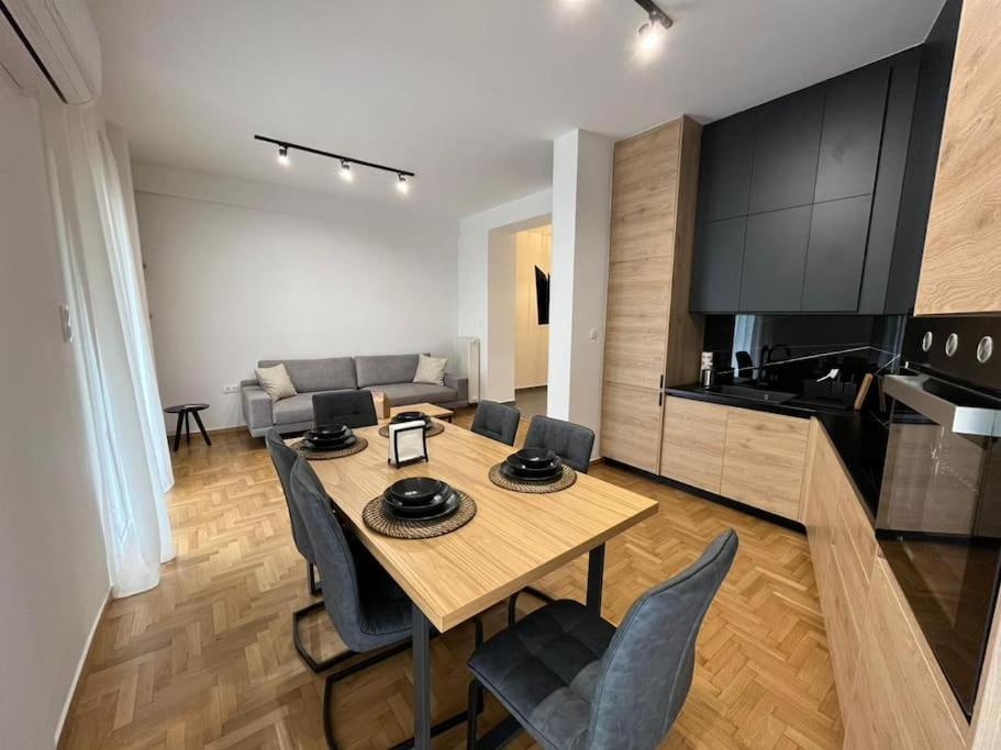 Hi End Pagrati /2bdr Apartment !