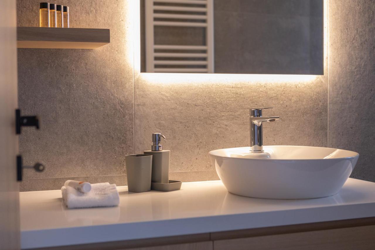 Aeson Premium Living