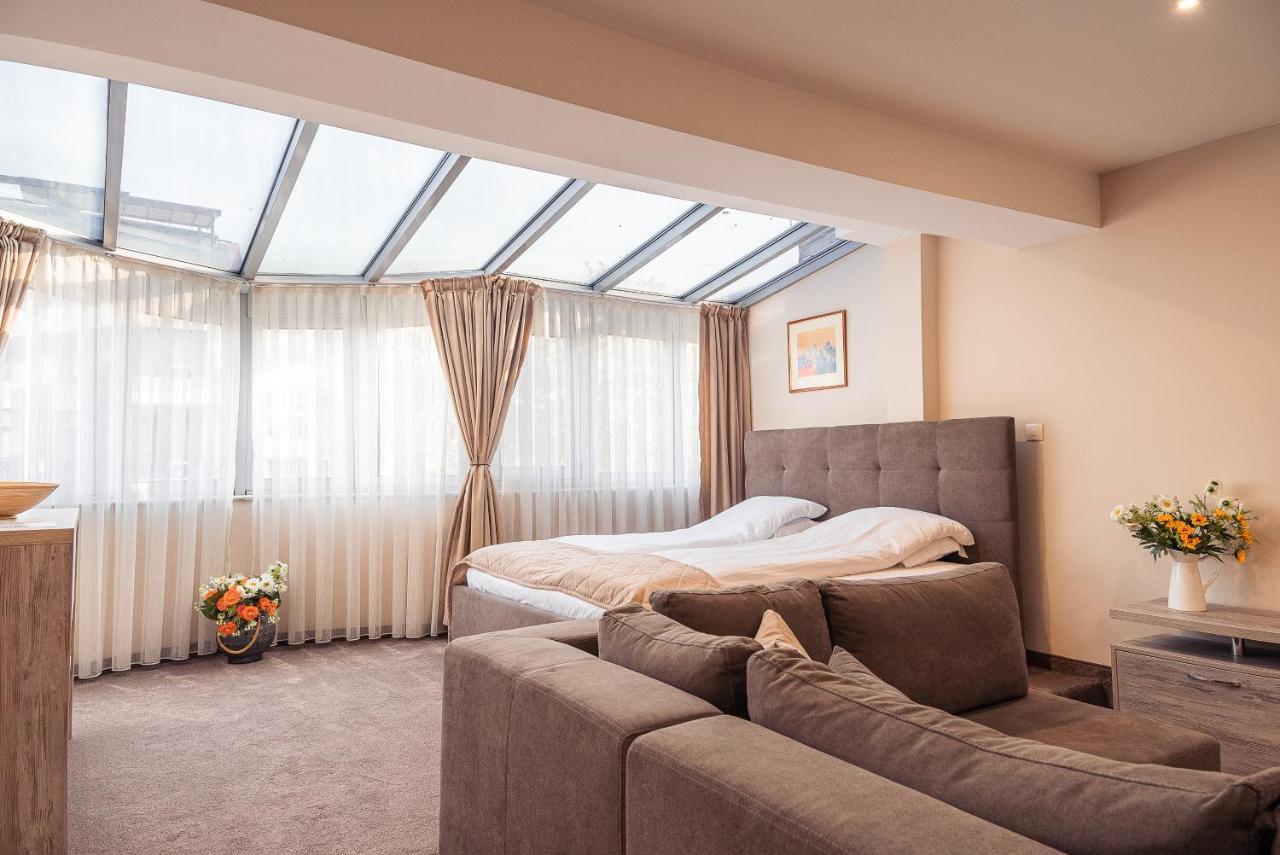 Cityscape Luxury Suites