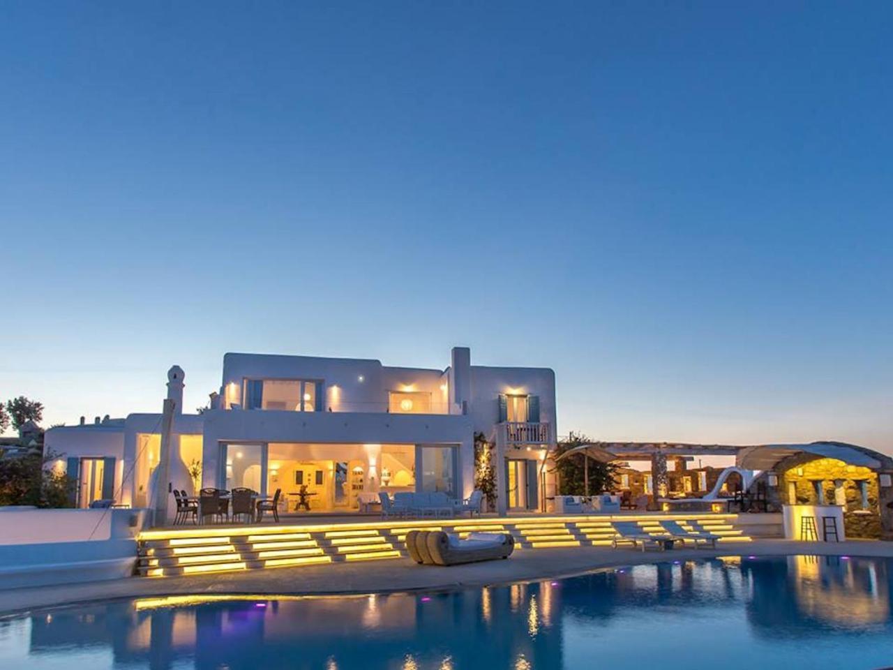 Spectacular Kalafatis Villa 1 Bedroom Villa Vibhu Private Jacuzzis & Infinity Pool