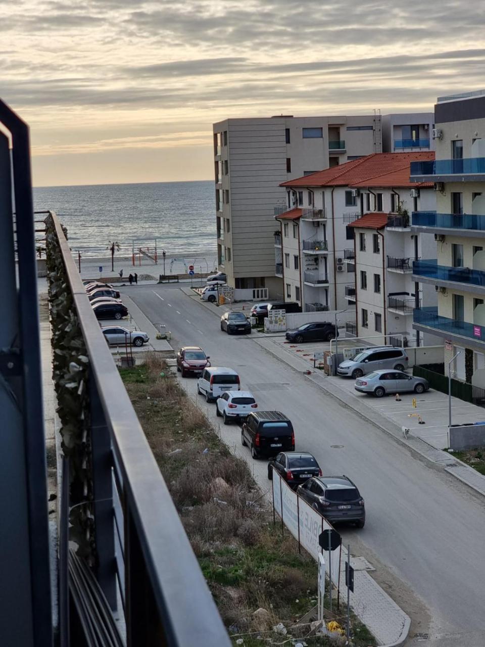 Apartament Bavaro Endless Summer Mamaia Nord Apartaments