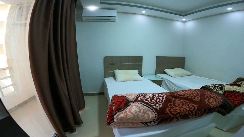 Porto Paolo Motel Apartments