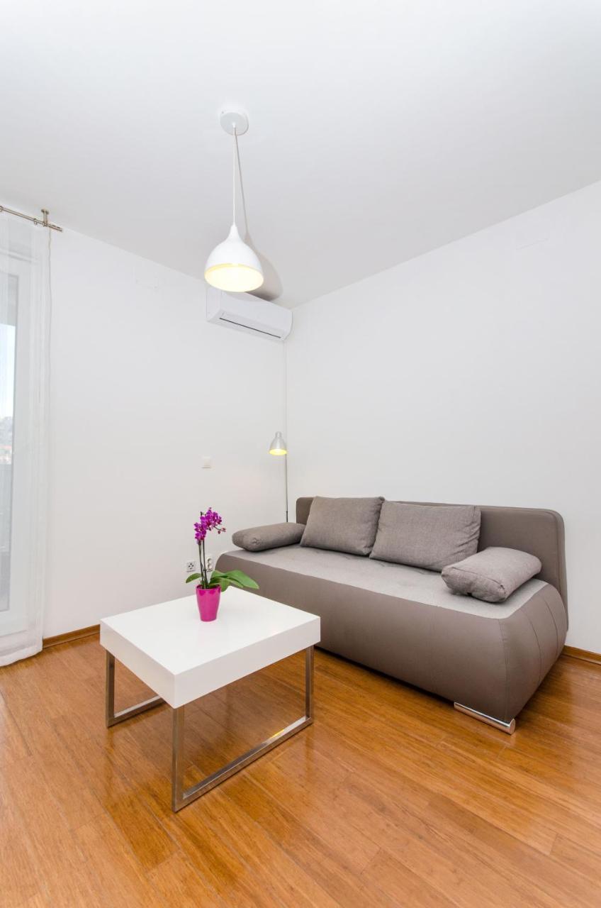 Apartment Sara