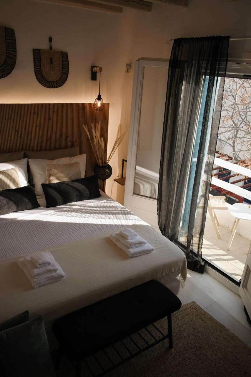 Nisos Home Stay