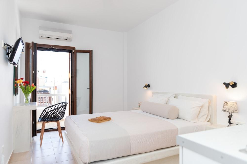 Depis Place & Apartments