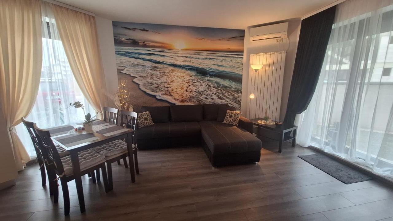Absolute Studios Mamaia Nord