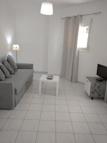 Kavala Home 1