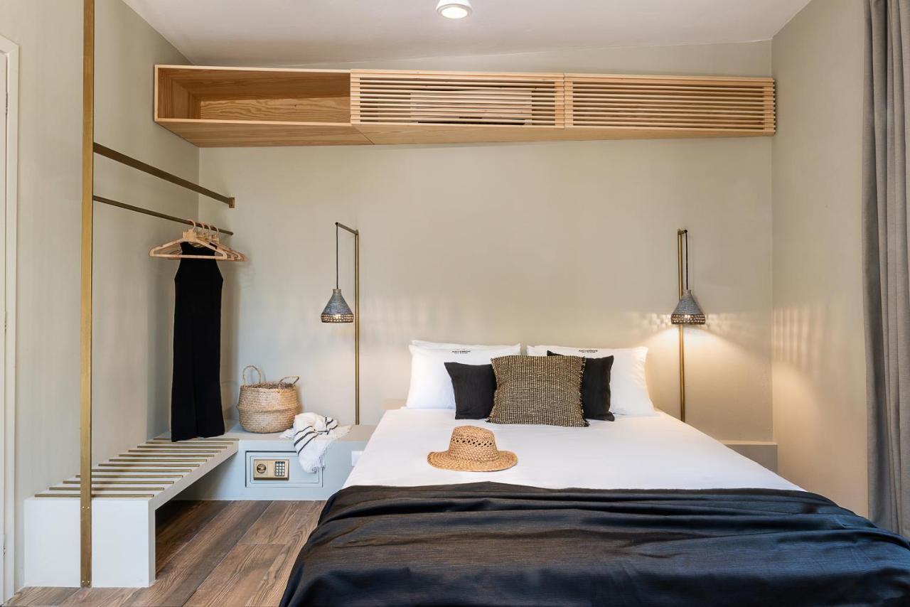 Artemide City Places Petite Apartments