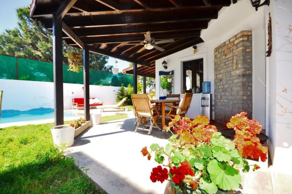 Bodrum Merkezde Mustakil Havuzlu Villa