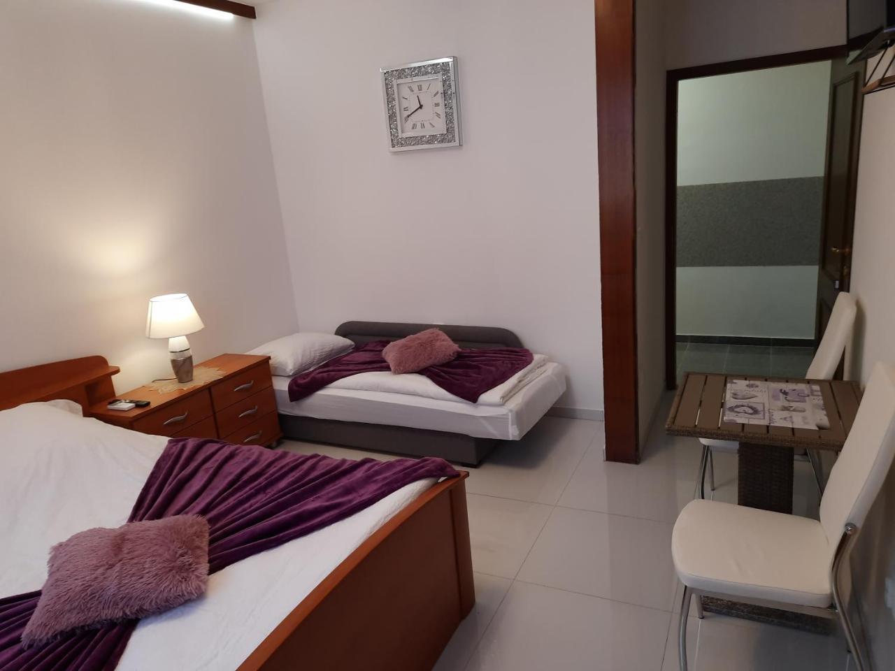 Apartments Anagora Iii