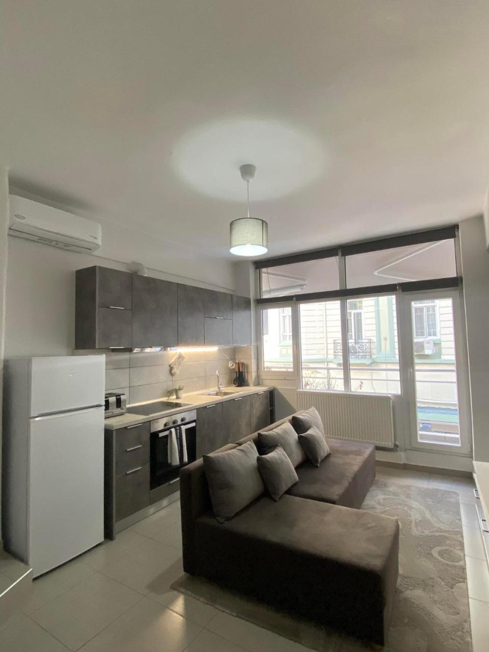 Contemporary Urban Living