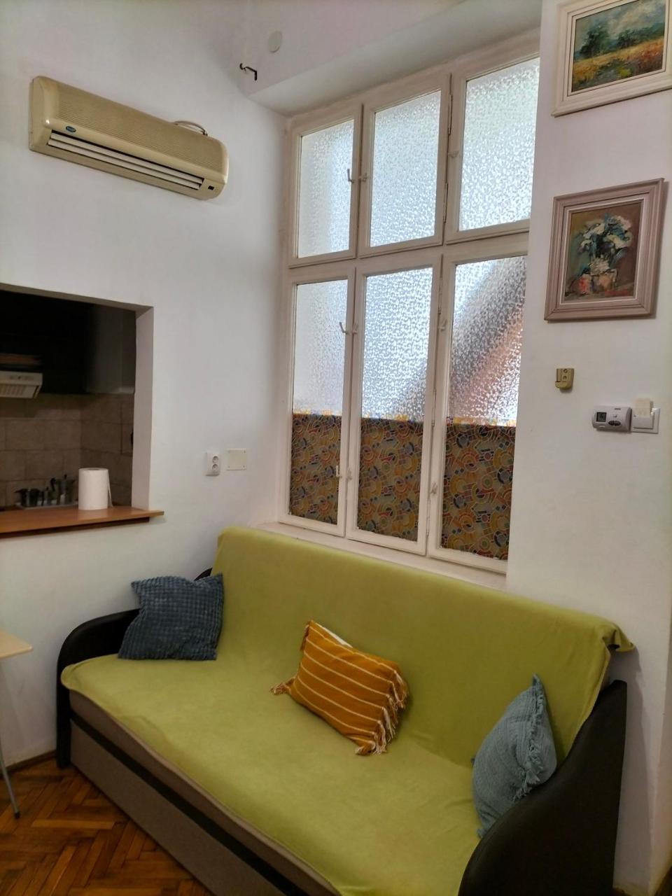 Apartament In Vila Secession