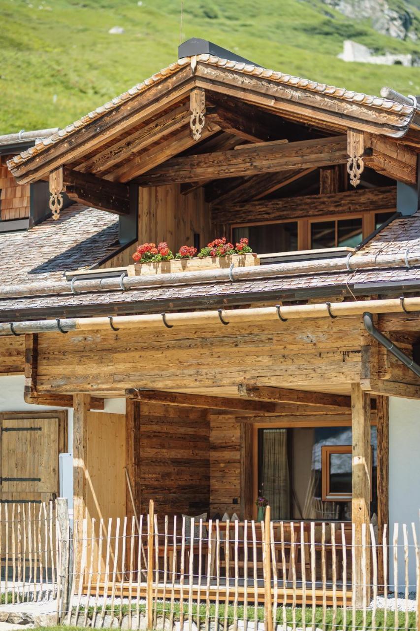 Furthermoar Hideaways
