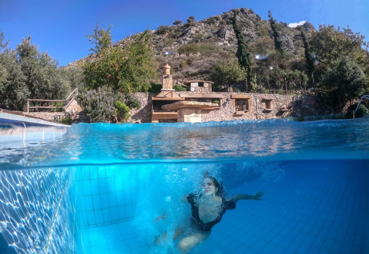 Malathiros Traditional Villas