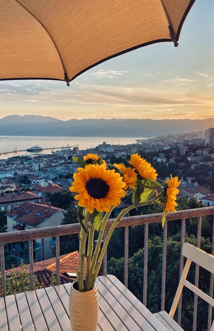 Nona's View With Balcony