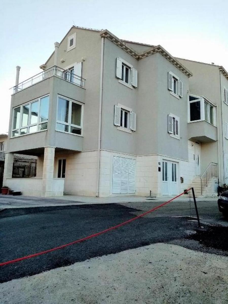Apartments With A Parking Space Dubrovnik 21248