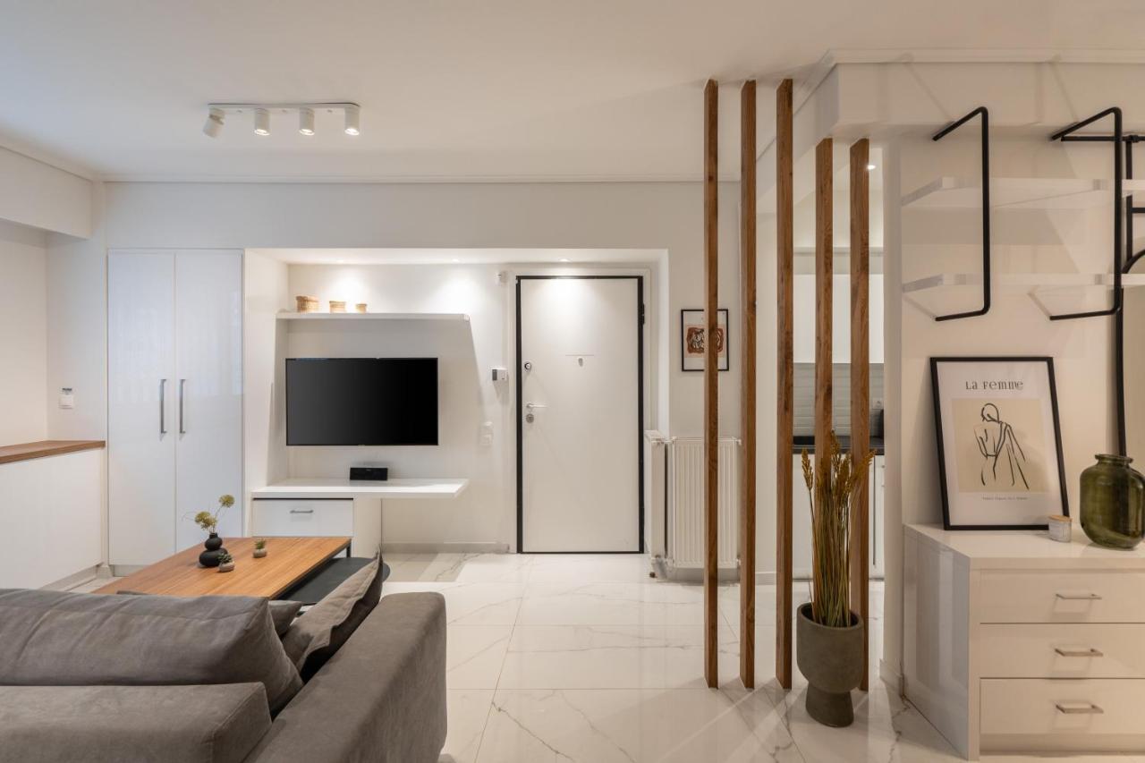 *kolonaki Chic* Minimalist Studio In Athens