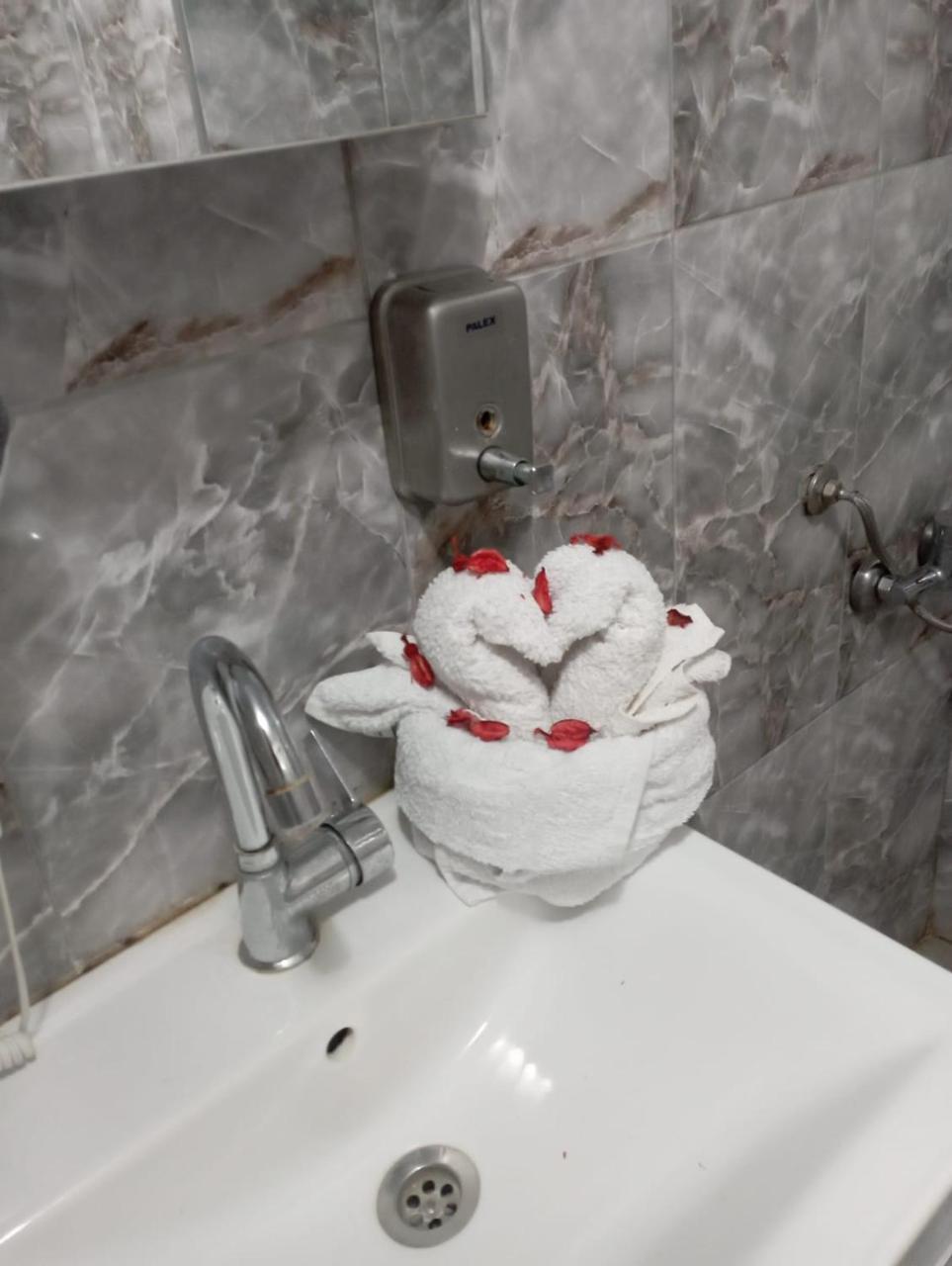 Grand Bona Sera Hotel