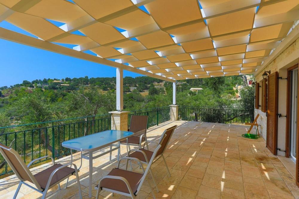 Villa Plagia, Brand New Villa!!!