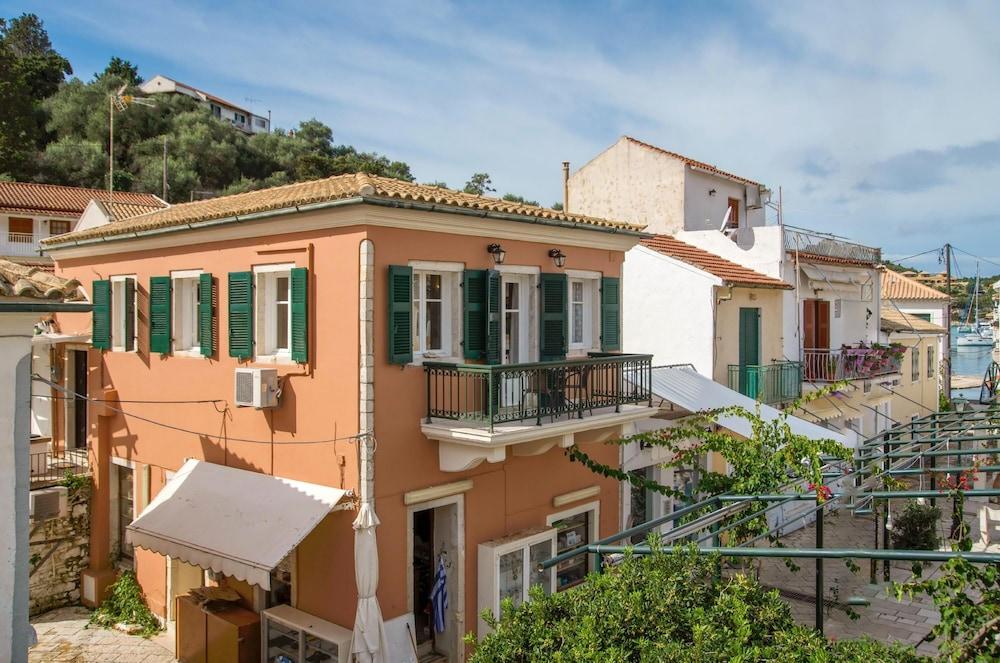 Aggelina In Lakka With 2 Bedrooms & 1 Bathrooms