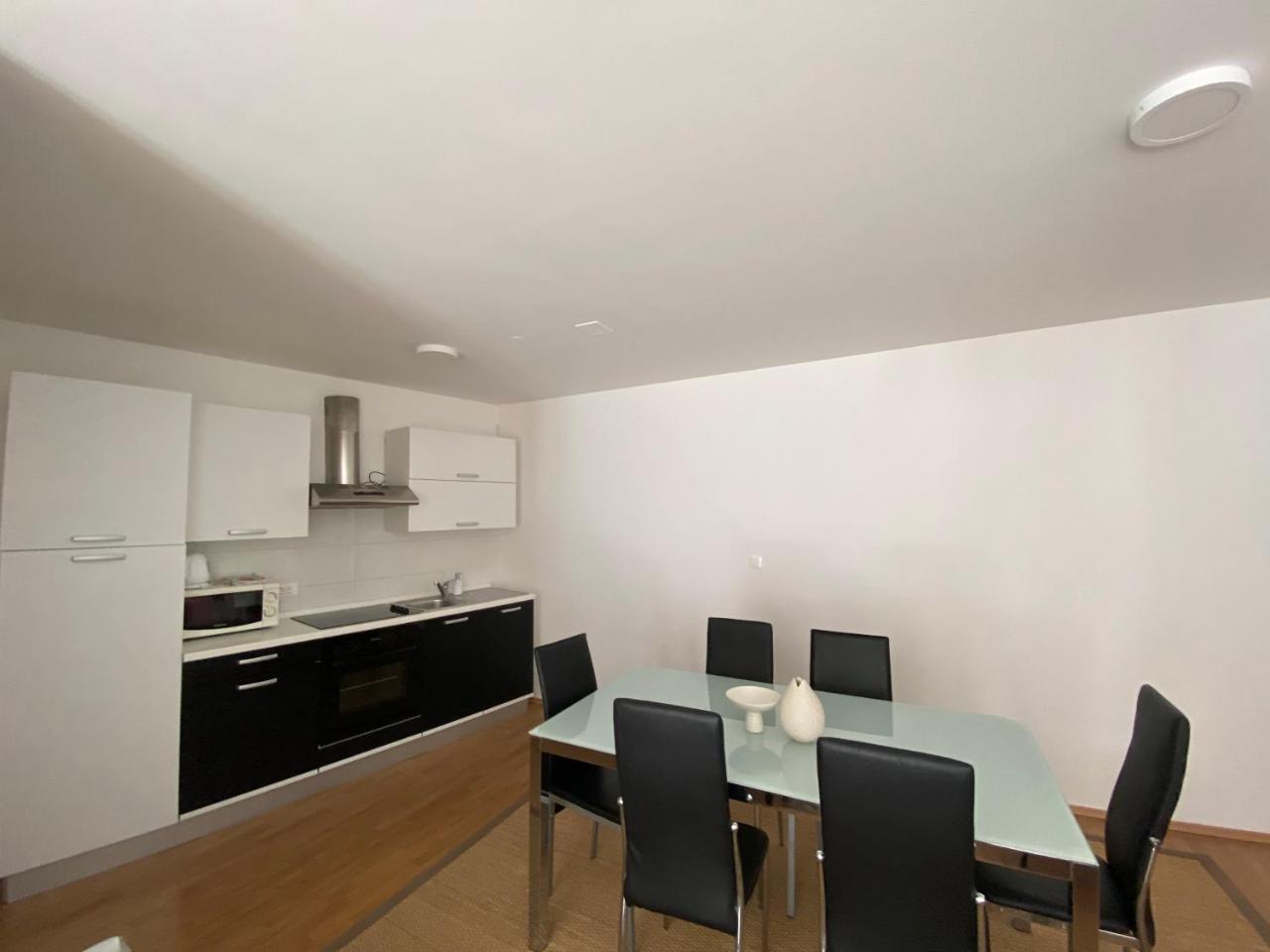 Adriatic Queen Rooms & Apartments