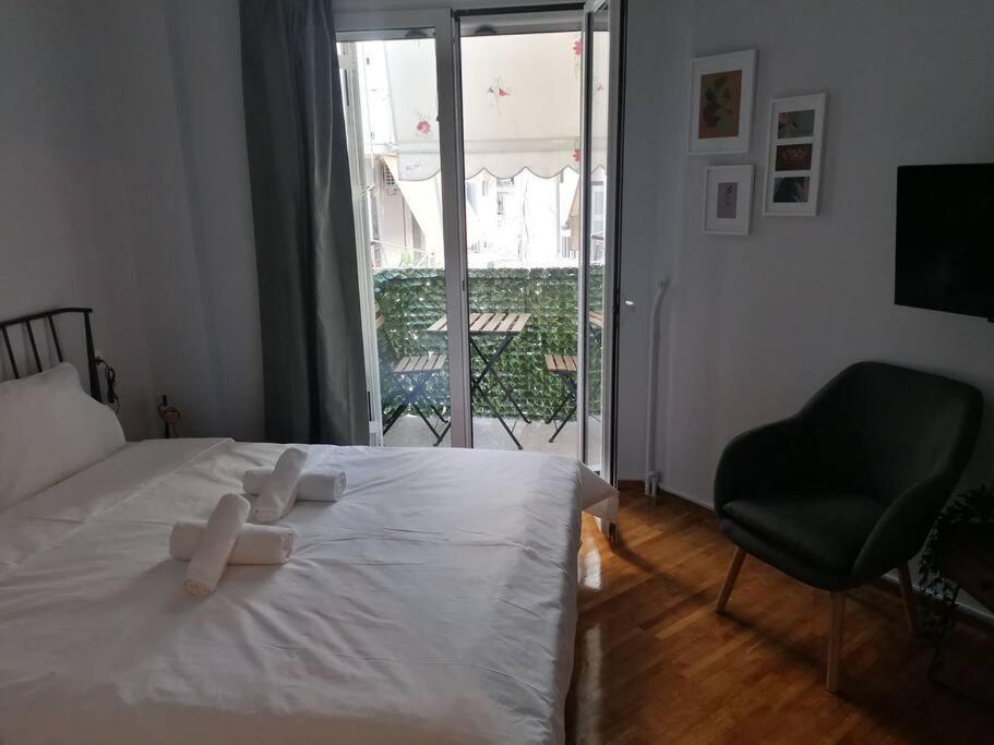 Minimal Studio Varnava Square Kallimarmaro Area