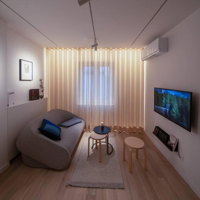 Outsidein Lightstudio