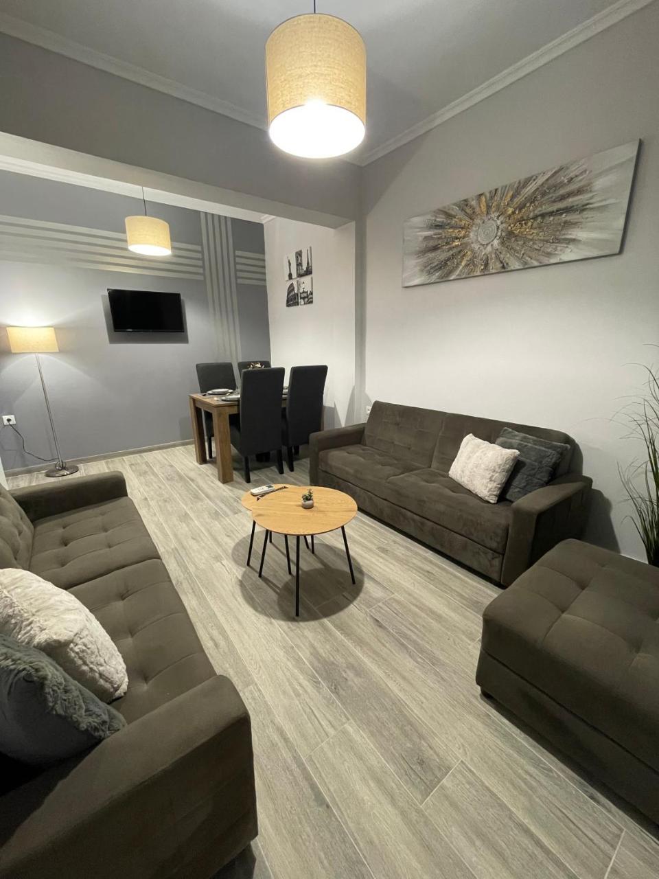 Dt Luxury Apartment