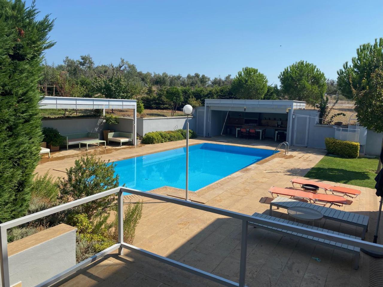 Thea Ii Sea View Villa, Nikiti