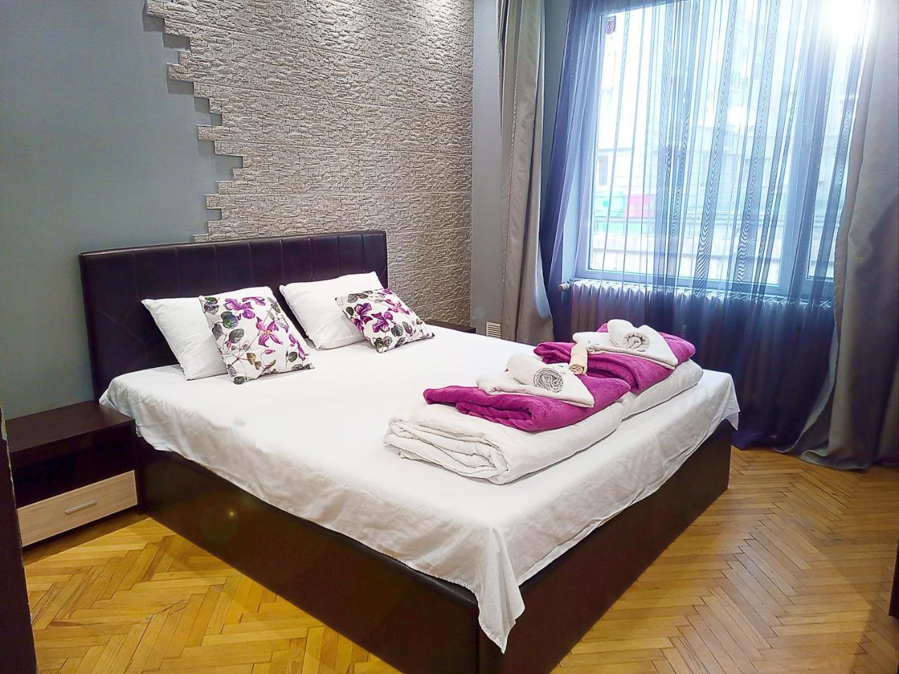 The 5 Corners Top Sofia Location