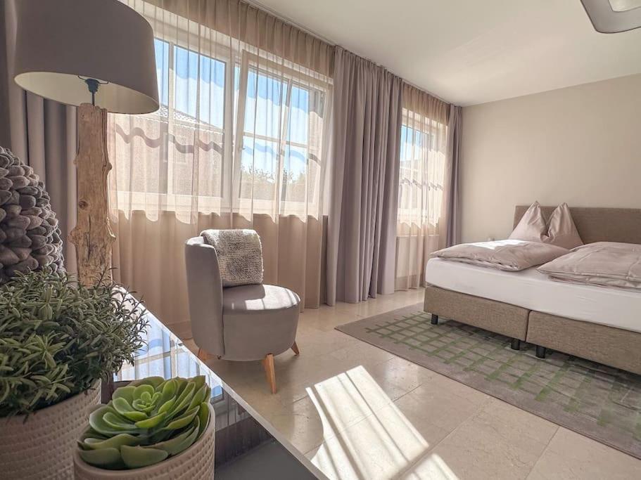 Glucksmoment Beeindruckende Ferienwohnung Mit Shared Poolarea