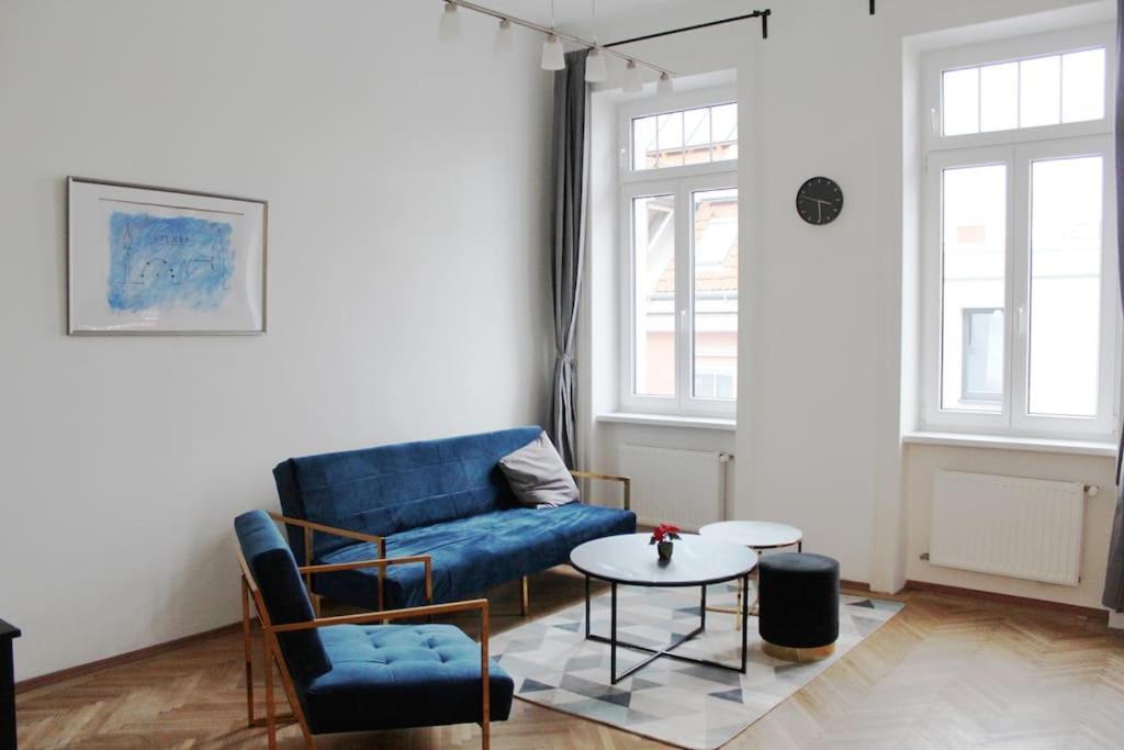 Tiberius Apartment I Levestate