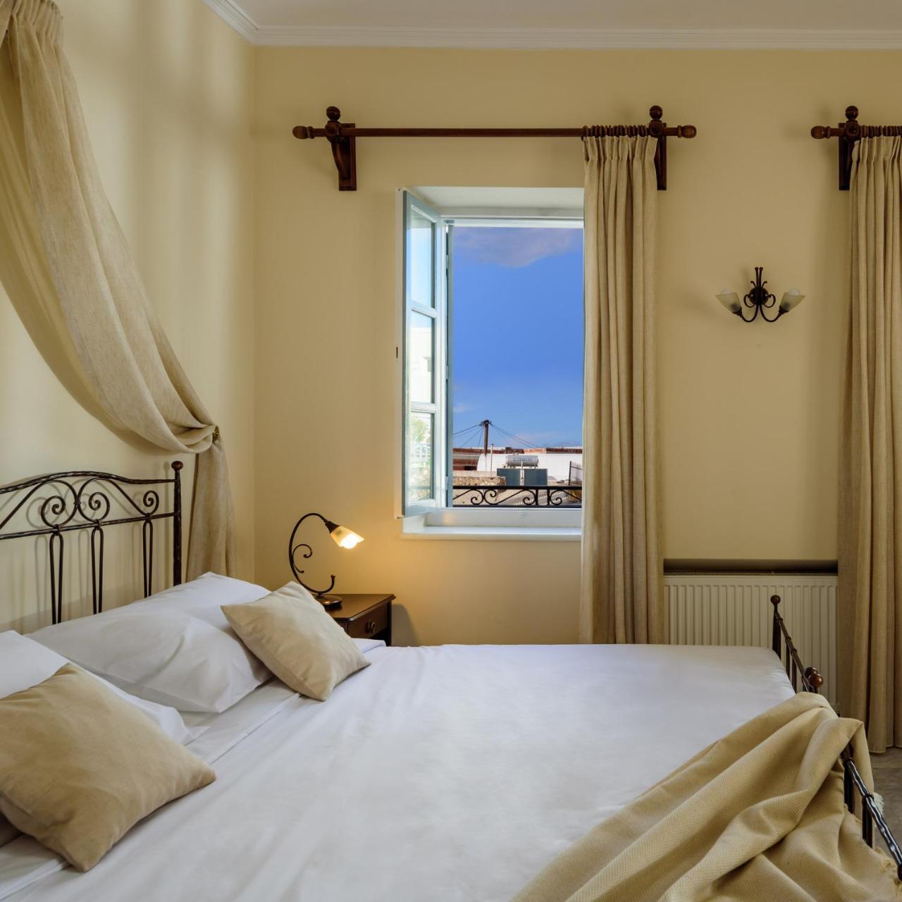 Ikio Concept Santorini