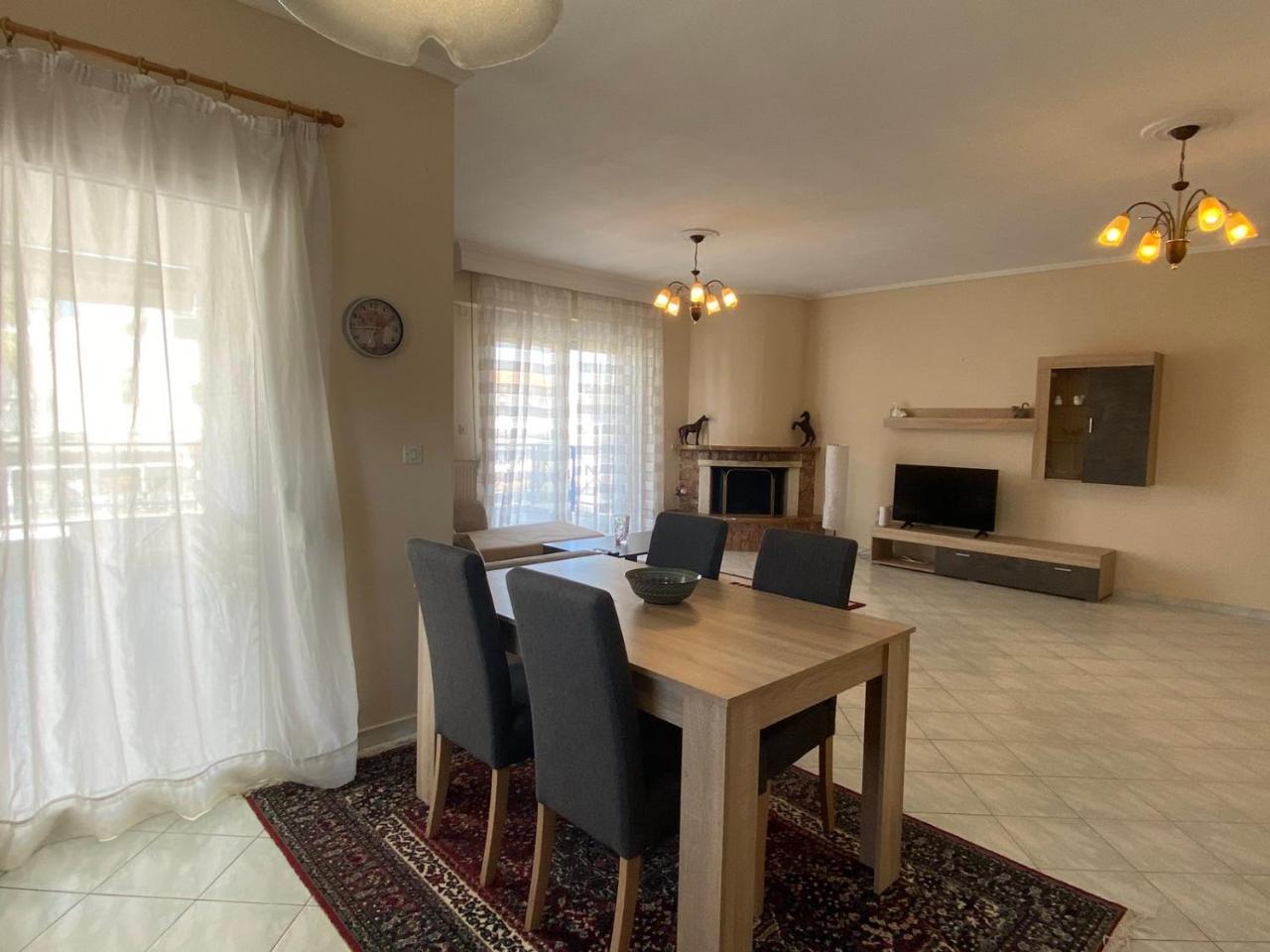 Midias Apartment