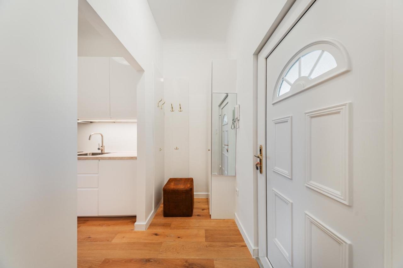 Sonnige Altbauwohnung Nahe Wien Hauptbahnhof