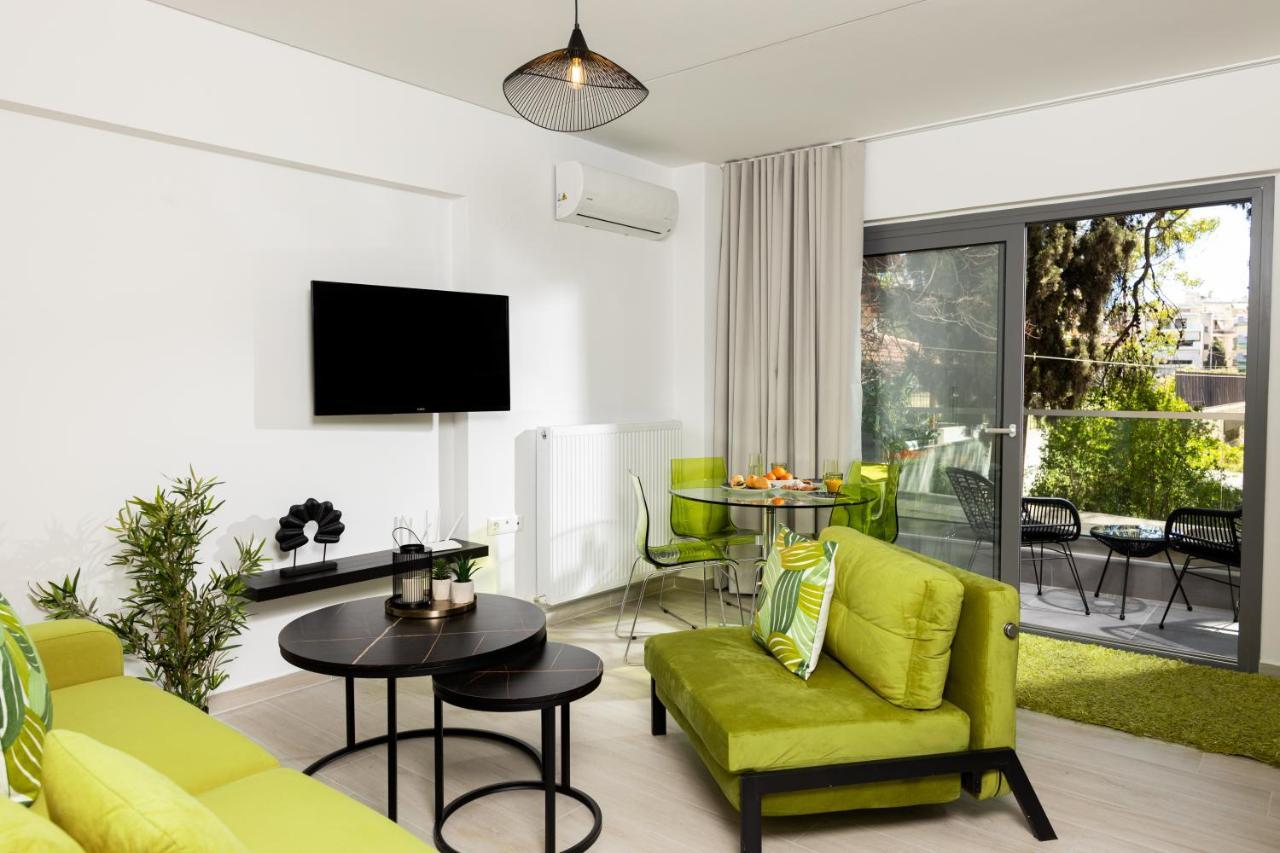 Velvet Luxury Apartments In The City Center by Binobi!