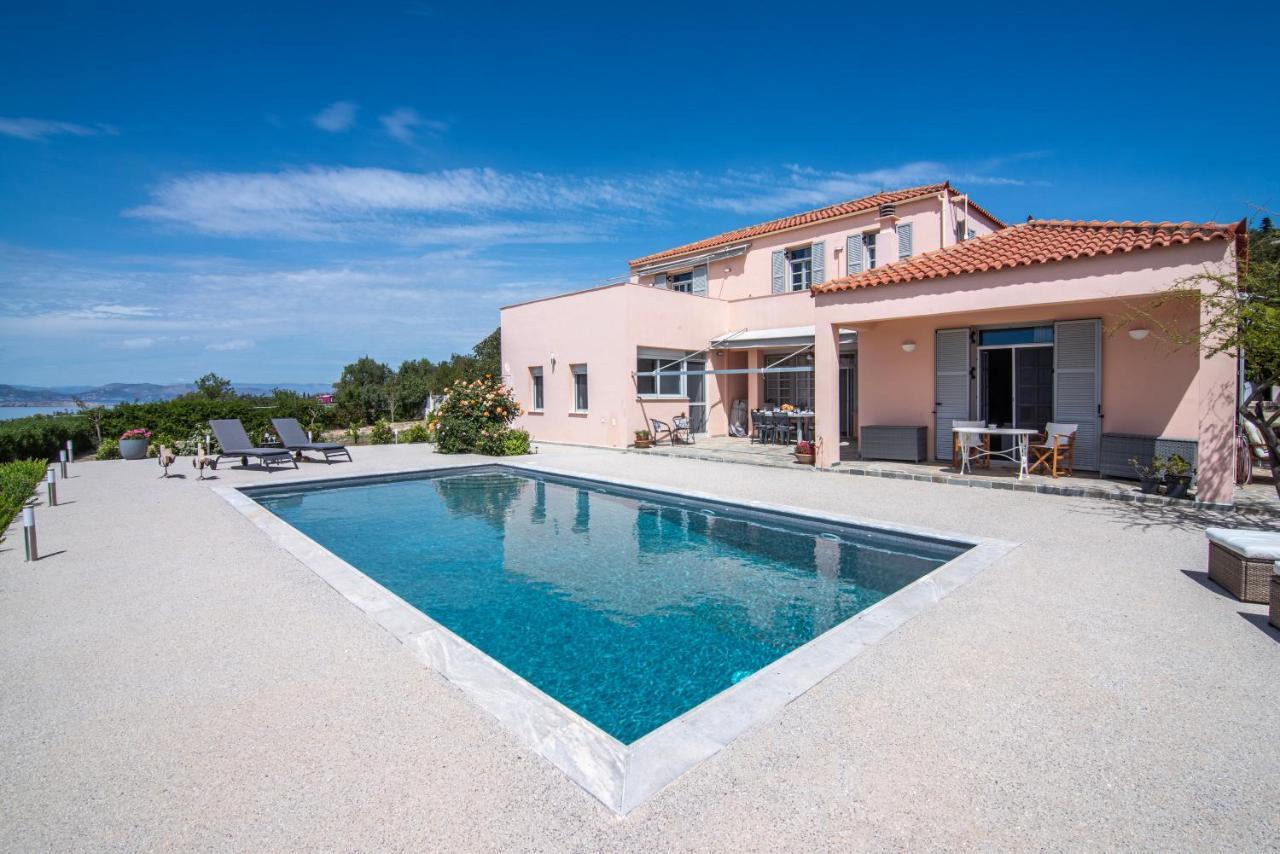 Villa Mia Aegina