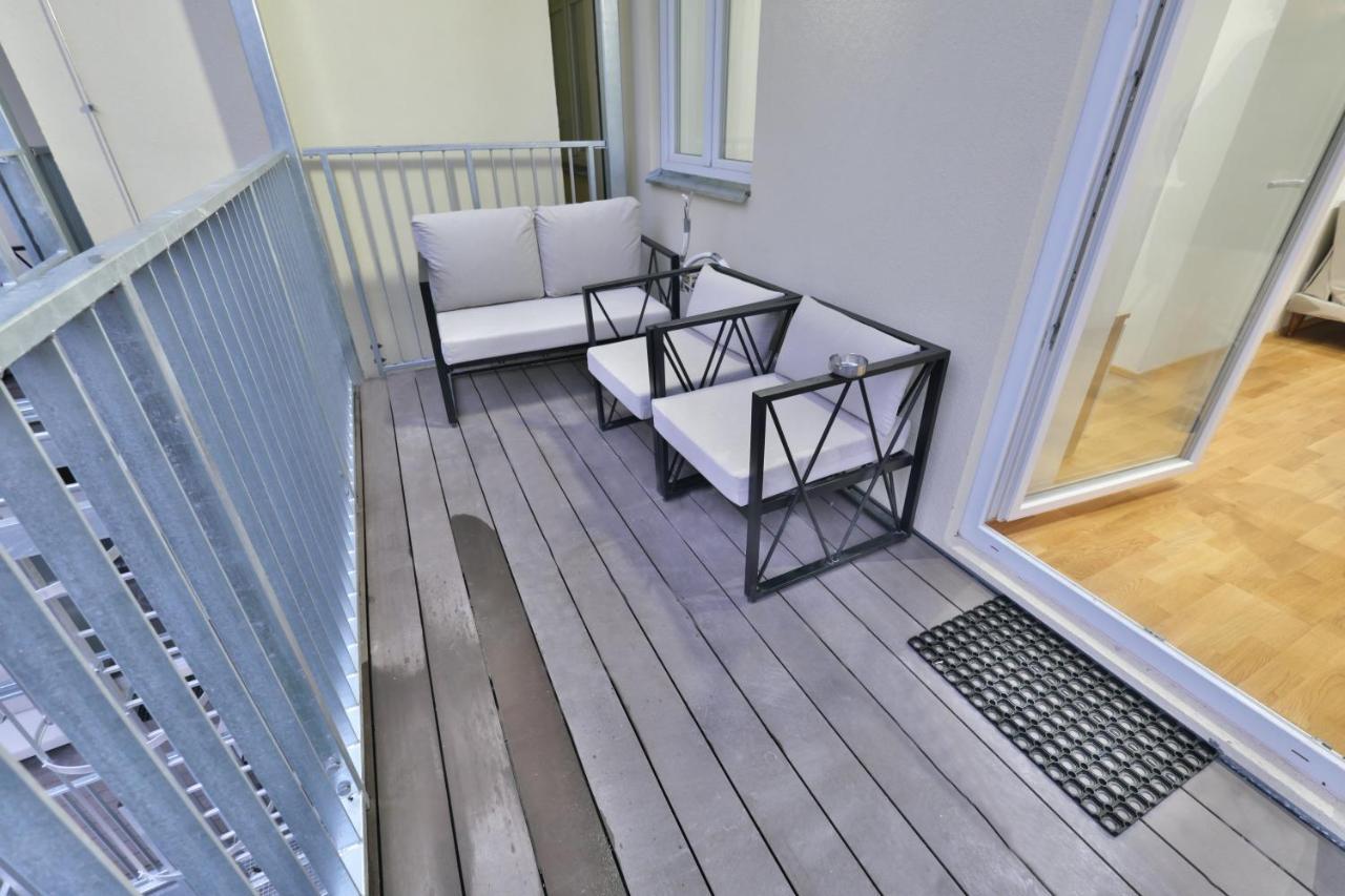 Apartment 8