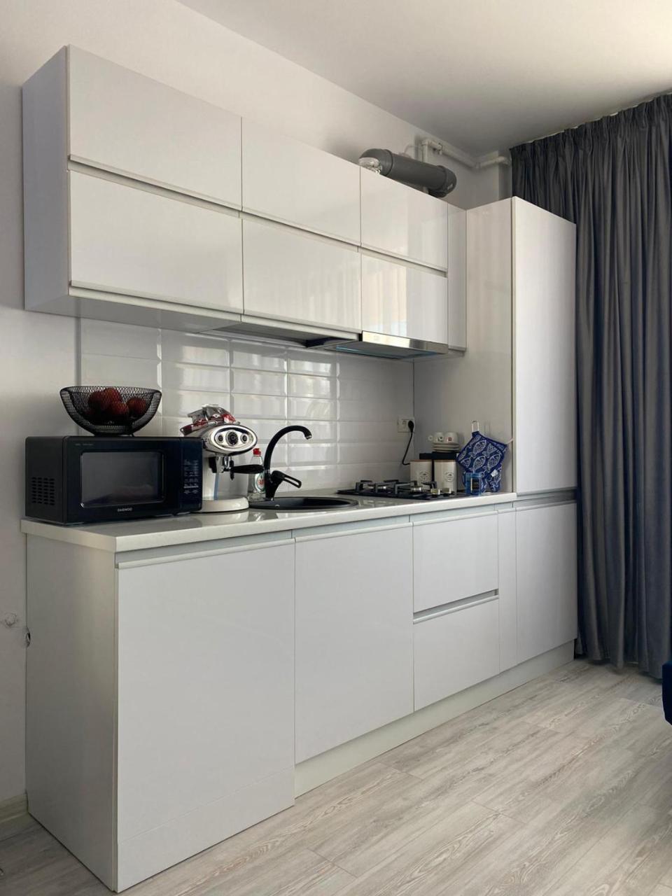 Sea View Residence 1