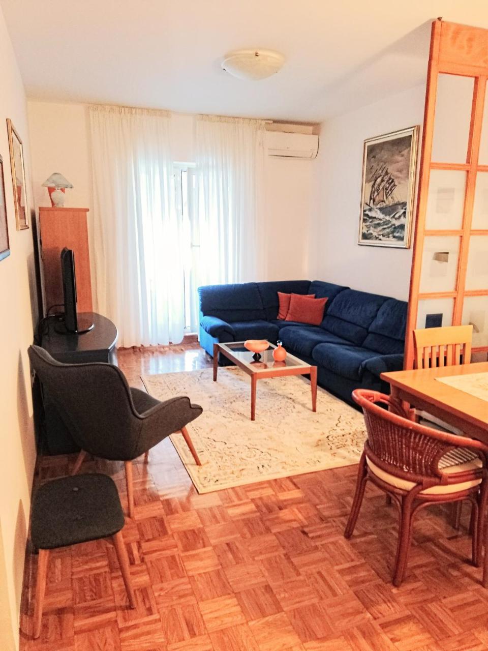 Apartman Knezina