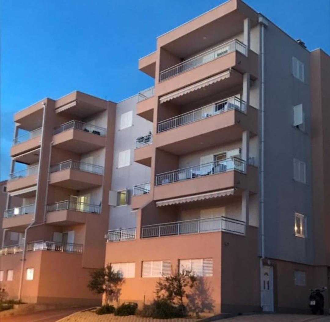 Rita Apartments