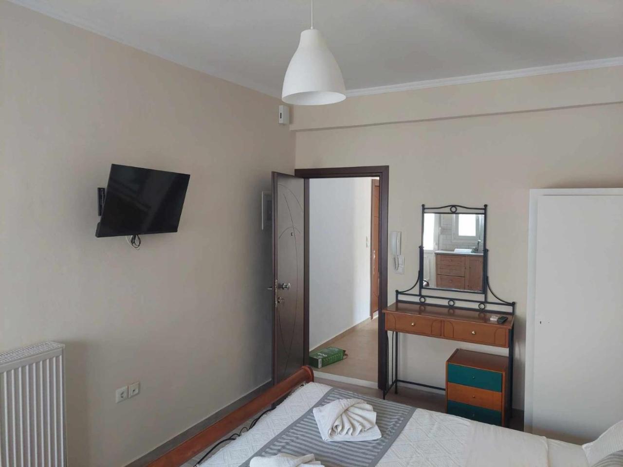 Comfy Apartment In Main Town Of Naxos