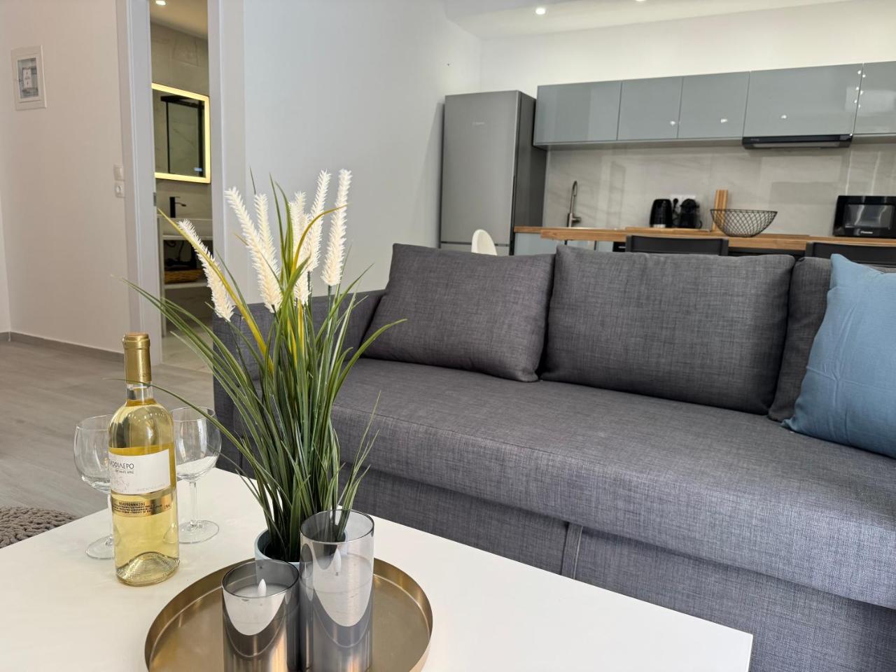 Central Suites Aegina 3