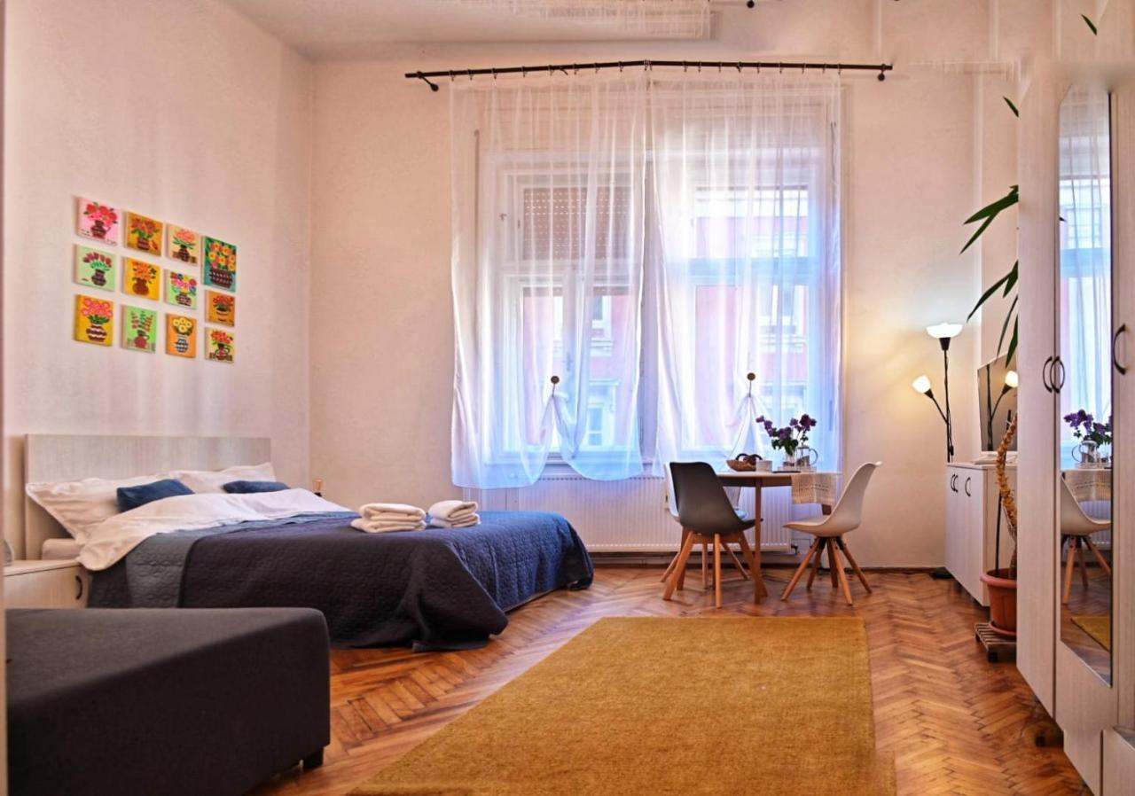 Travel & Music Apartment