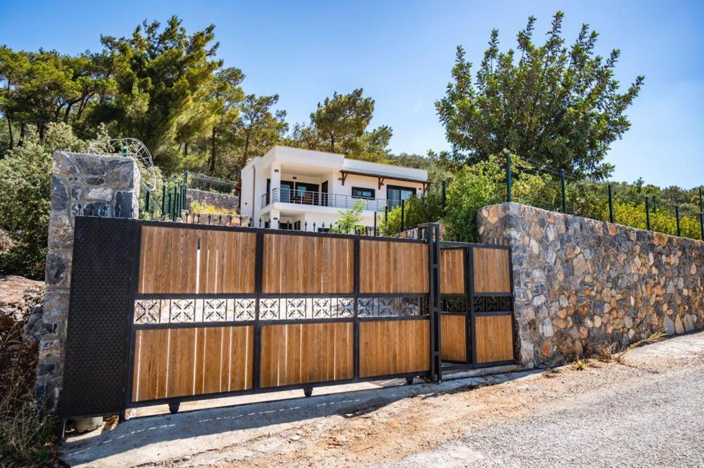 Bodrumda Mustakil Lux Konak